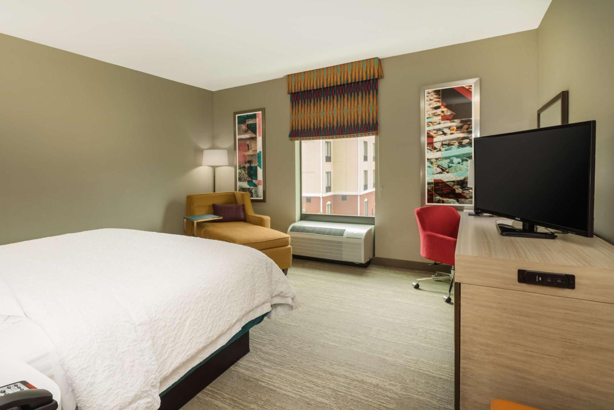 Hampton Inn Newport Exteriér fotografie